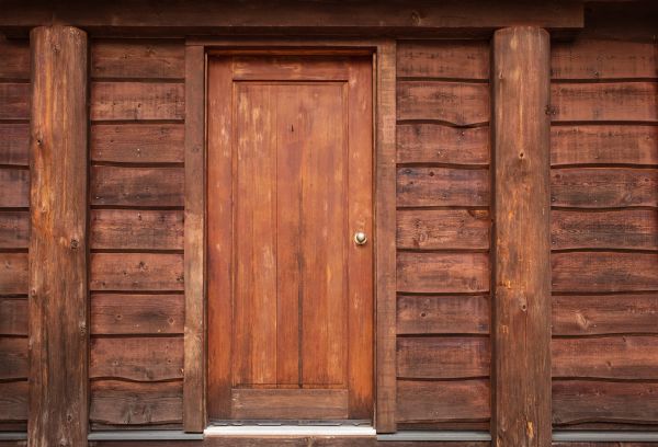 Cost of Log Cabin Siding Installation in Richmond