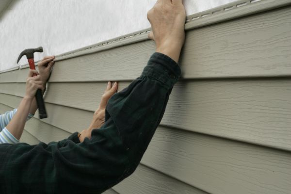 Cost of Insulated Siding Installation in Richmond