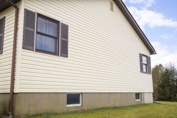 Dutch Lap Siding Repair in Richmond