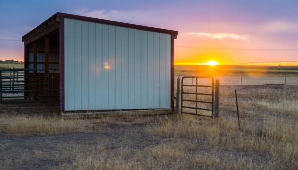 Pole Building Siding Service in Richmond